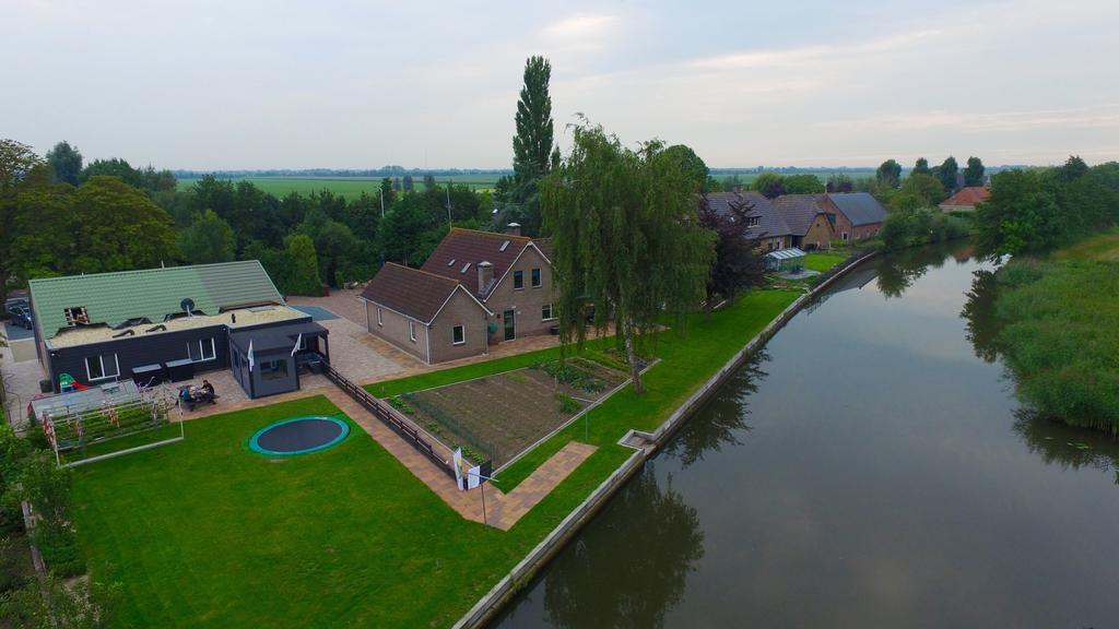 Guest House Aan De Hollandse Ijssel Montfoort Exterior photo